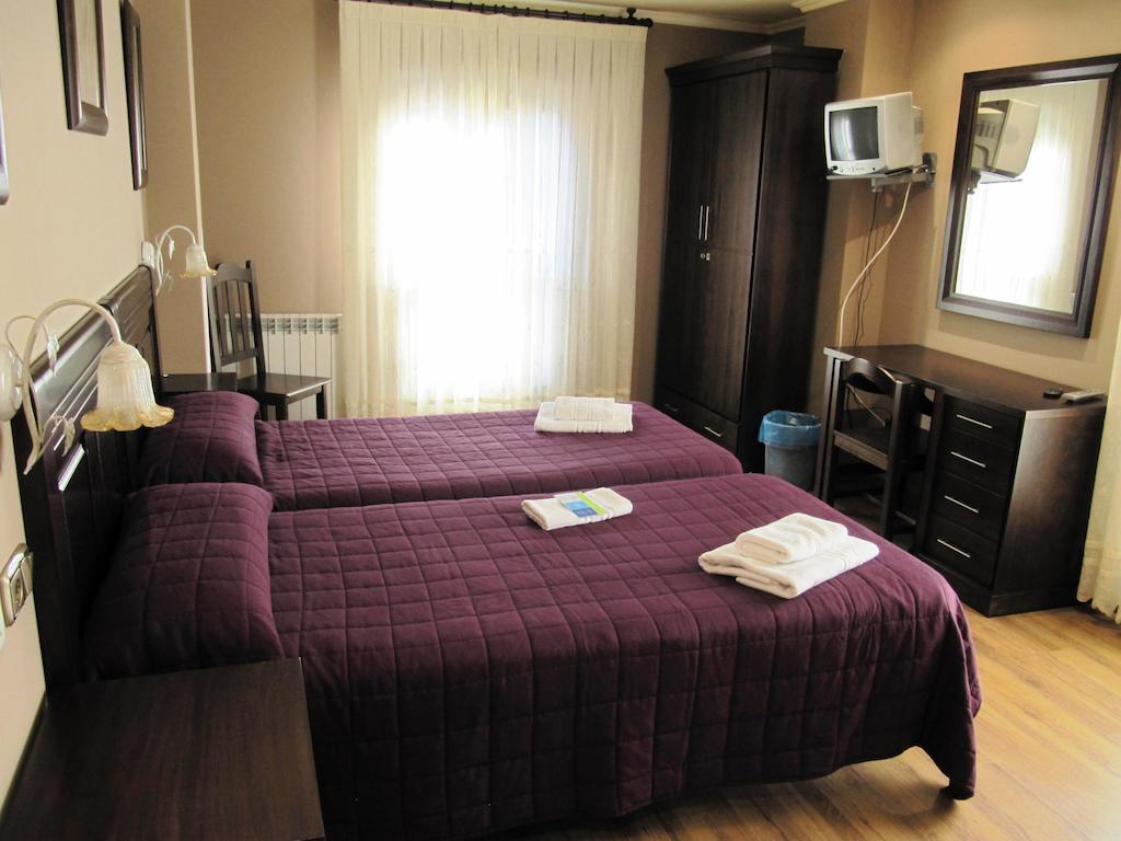 Hotel Pena Pandos Felechosa Camera foto
