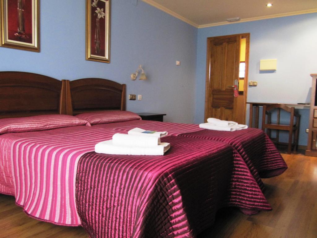 Hotel Pena Pandos Felechosa Camera foto